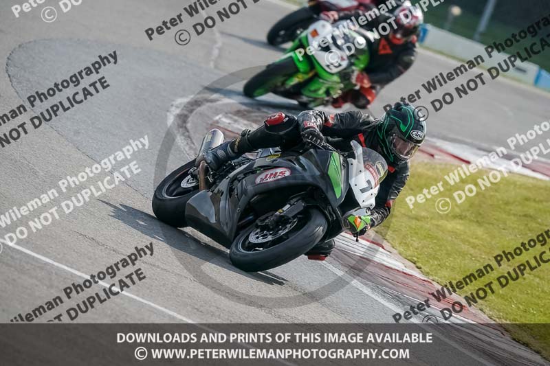 donington no limits trackday;donington park photographs;donington trackday photographs;no limits trackdays;peter wileman photography;trackday digital images;trackday photos